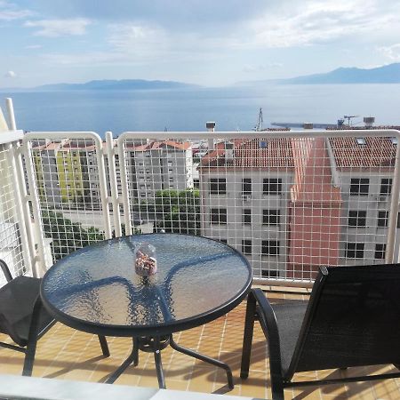 شقة غييكا  في Apartman Rose المظهر الخارجي الصورة