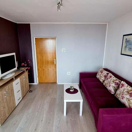 شقة غييكا  في Apartman Rose المظهر الخارجي الصورة