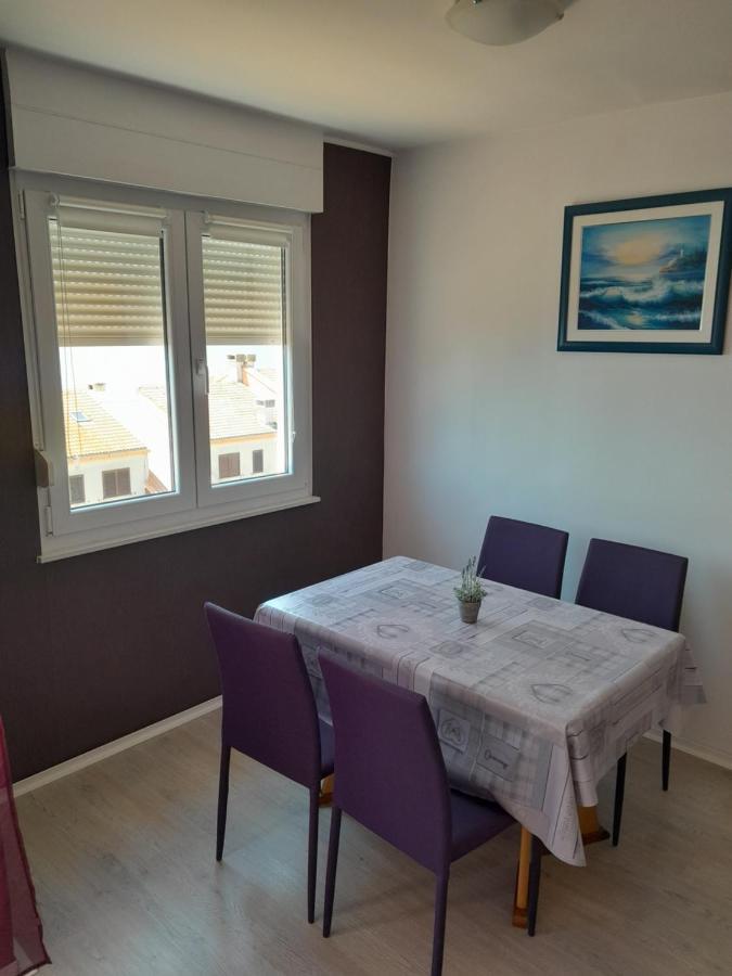شقة غييكا  في Apartman Rose المظهر الخارجي الصورة